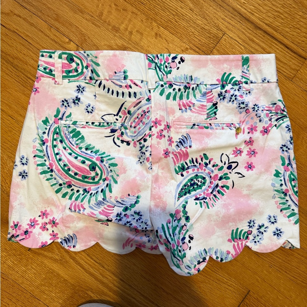 Crown & Ivy Pink and Green Paisley High Waist Shorts